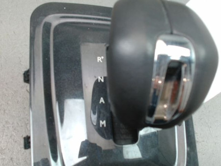 SELECTEUR DE VITESSE PEUGEOT 3008 BREAK I Phase 2 2013-... 2.0 HDi Hybrid4 