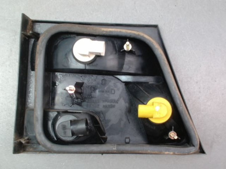 FEU ARRIERE INTERIEUR DROIT PEUGEOT 806 MONOSP. 1994-2001