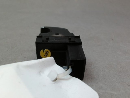 COMMANDE LEVE-GLACE PORTE AVD VOLKSWAGEN GOLF VI (1K) 2008-2013