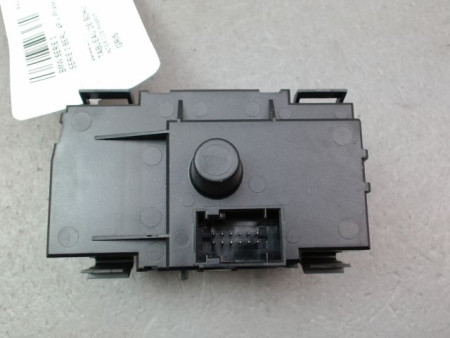 INTERIEUR COMMANDE PHARES BMW SERIE 3 BERL. V Phase 1 (E90) 2005-2008