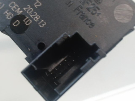 MECANISME+MOTEUR LEVE-GLACE AVANT DROIT PEUGEOT 407 SW Phase 1 2004-2008