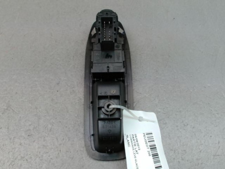 COMMANDE LEVE-GLACE PORTE AVG PEUGEOT 208
