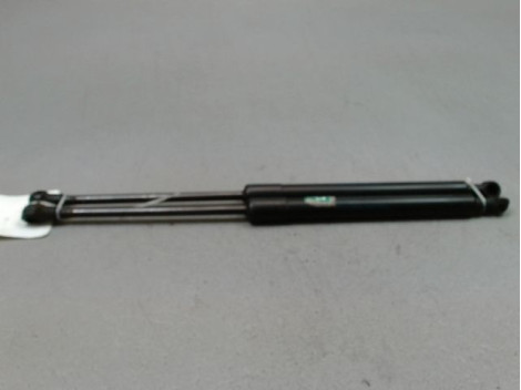 VERIN CAPOT D BMW SERIE 1 I (E81) 2007-2011