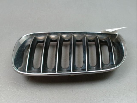 GRILLE CALANDRE GAUCHE BMW X3 BREAK I Phase 1 (E83) 2004-2006