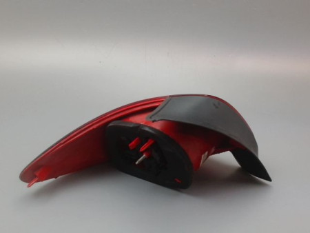 FEU ARRIERE DROIT PEUGEOT 206 + 2009-2013