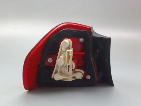 FEU ARRIERE DROIT BMW SERIE 3 BERL. V Phase 1 (E90) 2005-2008