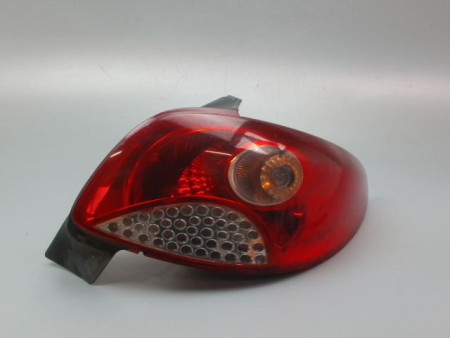 FEU ARRIERE DROIT PEUGEOT 206 + 2009-2013