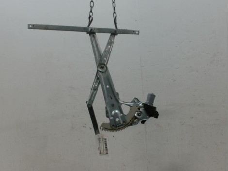 MECANISME+MOTEUR LEVE-GLACE AVANT DROIT ISUZU D-MAX SPACE CAB II PHASE 1 2012-...