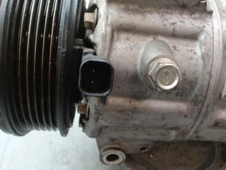 COMPRESSEUR AIR CONDITIONNE FORD FIESTA 2010-