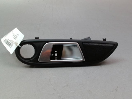 POIGNEE INTERIEURE PORTE AVANT GAUCHE FORD ECOSPORT