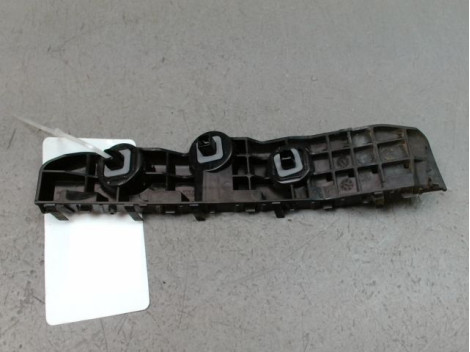 SUPPORT PARE-CHOC ARD NISSAN MICRA 2009-