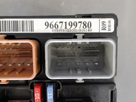 BOITE A FUSIBLES PEUGEOT 207 2006-2013