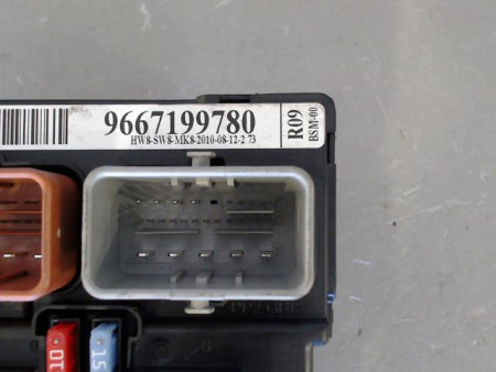 BOITE A FUSIBLES PEUGEOT 207 2006-2013