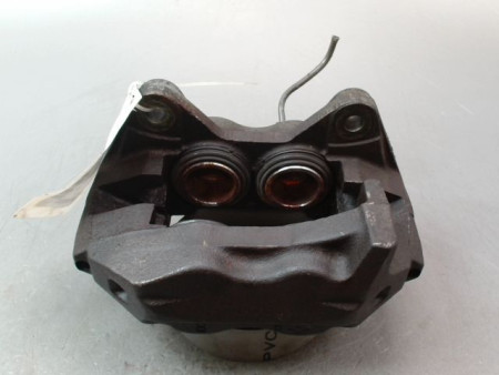 ETRIER DE FREIN AVANT DROIT TOYOTA LANDCRUISER BREAK III Phase 2 (J90) 1999-2003
