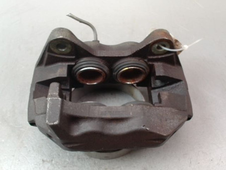 ETRIER DE FREIN AVANT GAUCHE TOYOTA LANDCRUISER BREAK III Phase 2 (J90) 1999-2003