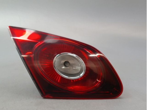 FEU ARRIERE INTERIEUR GAUCHE VOLKSWAGEN PASSAT 2010-