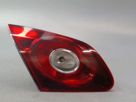 FEU ARRIERE INTERIEUR GAUCHE VOLKSWAGEN PASSAT 2010-