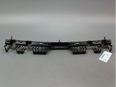 SUPPORT CENTRAL PARE-CHOC ARRIERE  RENAULT CLIO