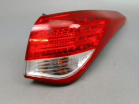 FEU ARRIERE DROIT HYUNDAI I40