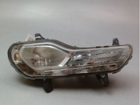 PHARE ANTIBROUILLARD AVANT DROIT FORD KUGA