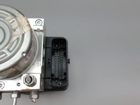 UNITE HYDRAULIQUE ABS DACIA SANDERO 2008-