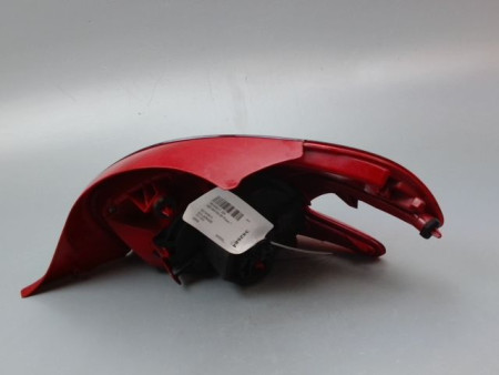 FEU ARRIERE GAUCHE  PEUGEOT 208 Phase 1 2012-...