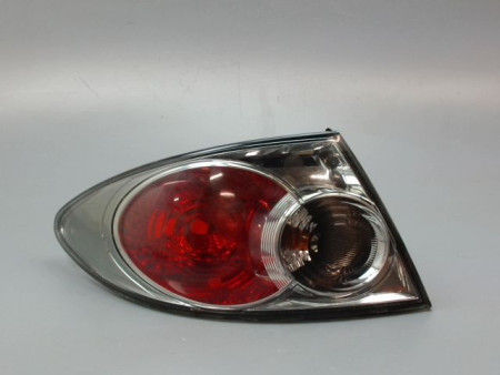 FEU ARRIERE GAUCHE  MAZDA MAZDA 6 2005-