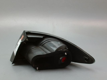 FEU ARRIERE GAUCHE  MAZDA MAZDA 6 2005-