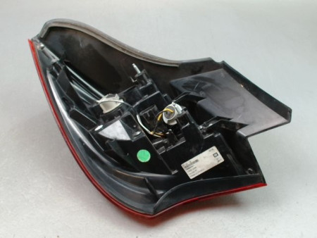 FEU ARRIERE DROIT OPEL ASTRA GTC 2007-