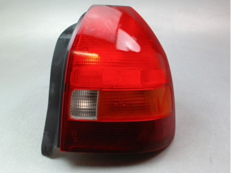 FEU ARRIERE DROIT HONDA CIVIC 95-99
