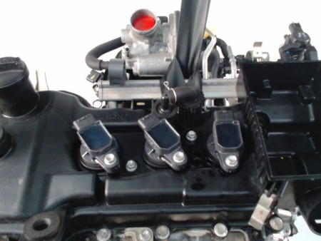 MOTEUR ESSENCE TOYOTA YARIS II 2010- 1.0 