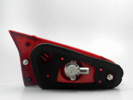 FEU ARRIERE INTERIEUR DROIT ALFA ROMEO 147