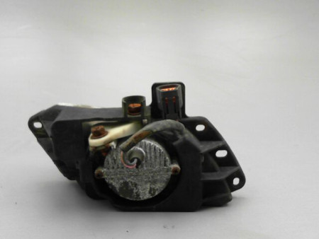 PHARE ANTIBROUILLARD AVANT GAUCHE MAZDA 626