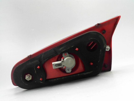 FEU ARRIERE INTERIEUR GAUCHE ALFA ROMEO 147 Phase 2 2004-2010
