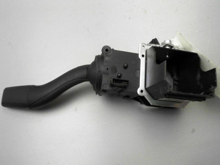 COMMANDE CLIGNOTANT AUDI Q7