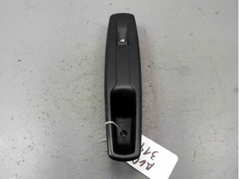 COMMANDE LEVE-GLACE PORTE AVD RENAULT GRAND SCENIC MONOSP. III Phase 1 LONG 2009-2011