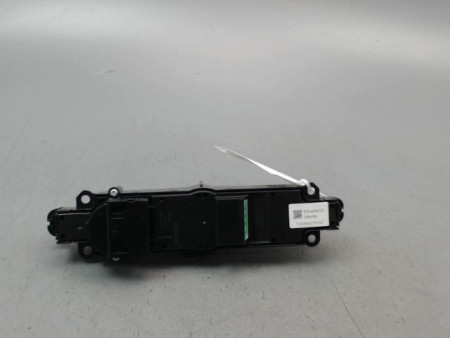 BOUTON DE WARNING VOLVO XC40