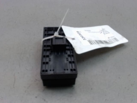 COMMANDE LEVE-GLACE PORTE AVG AUDI Q5