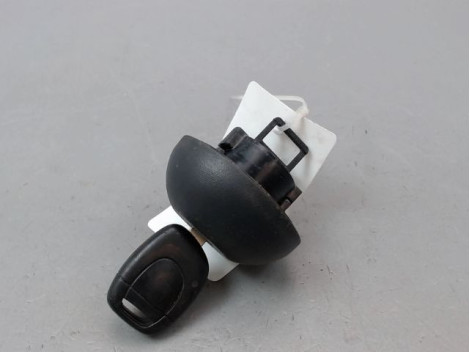 BOUCHON RESERVOIR A CARBURANT RENAULT CLIO II Phase 2 2001-2006