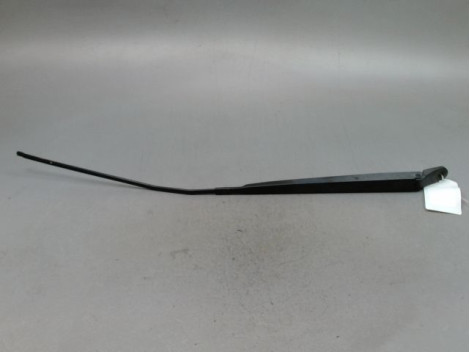 BRAS ESSUIE-GLACE AVANT DROIT RENAULT CLIO III Phase 2 2009-2014