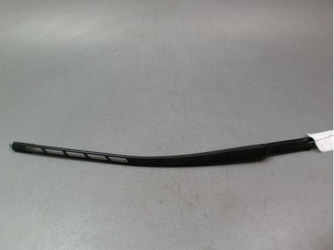 BRAS ESSUIE-GLACE AVANT DROIT AUDI A3 SPORTBACK II Phase 2 (8P) 2008-2012