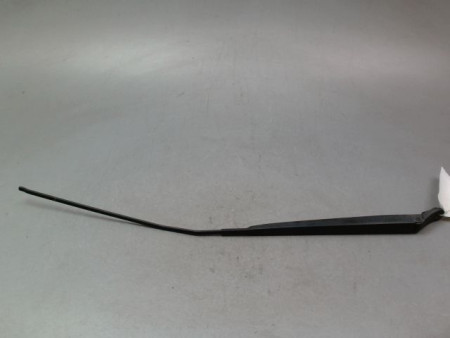 BRAS ESSUIE-GLACE AVANT DROIT RENAULT CLIO III Phase 2 2009-2014