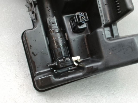 RESERVOIR LAVE-GLACE AVANT VOLKSWAGEN TIGUAN