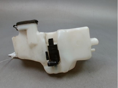 RESERVOIR LAVE-GLACE AVANT RENAULT CLIO II Phase 2 2001-2006