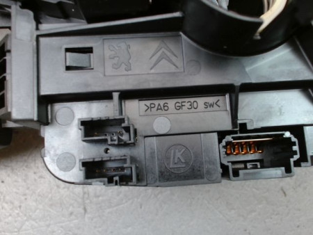 BLOC COMMODOS CITROEN C3 II Phase 1 (A51) 2009-2013