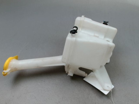 RESERVOIR LAVE-GLACE AVANT TOYOTA YARIS 2005-