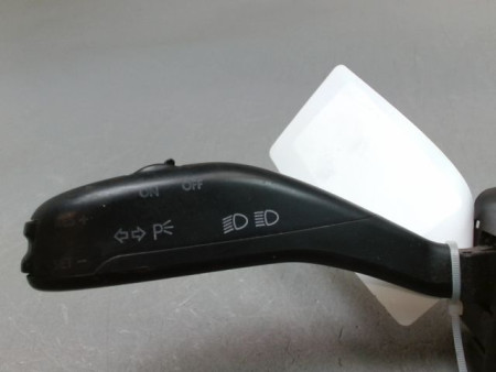 BLOC COMMODOS VOLKSWAGEN POLO IV Phase 2 (9N) 2005-2009