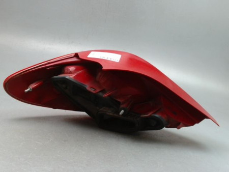 FEU ARRIERE DROIT PEUGEOT 207 2006-2013
