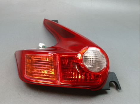 FEU ARRIERE GAUCHE  NISSAN JUKE Phase 1 2010-...