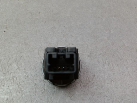 BOUTON DE WARNING NISSAN JUKE Phase 1 2010-...